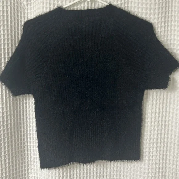 NWOT Sadie & Sage Rudy Ribbed Short Sleeve Sweater Black Medium - Picture 10 of 10